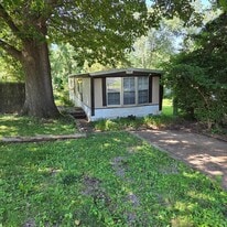 Building Photo - 134 Coil Rd