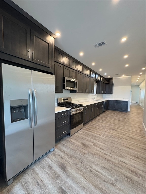 Building Photo - 54 Falcon St