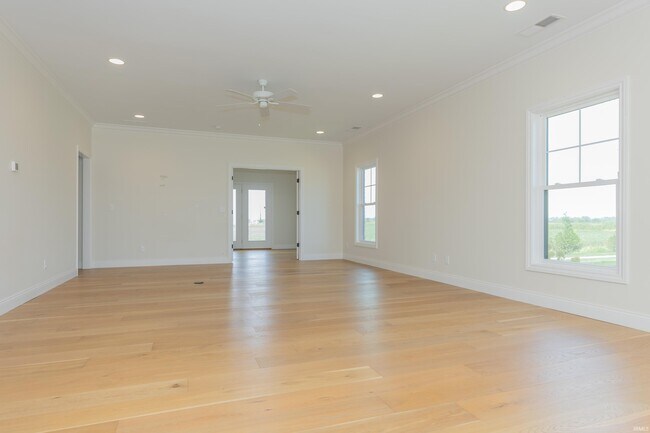 Building Photo - 3390 White Oak Trl