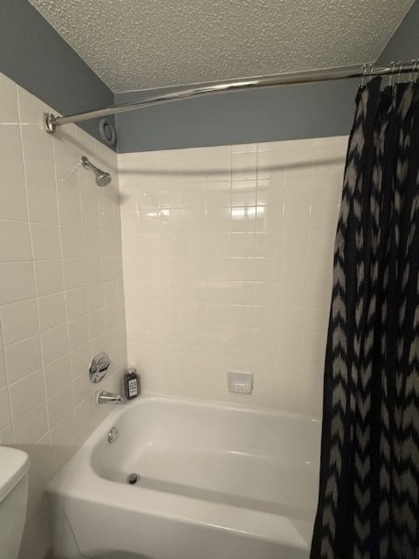 Building Photo - 1746 N Wells St