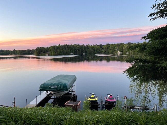 Building Photo - 17823 57th Ave