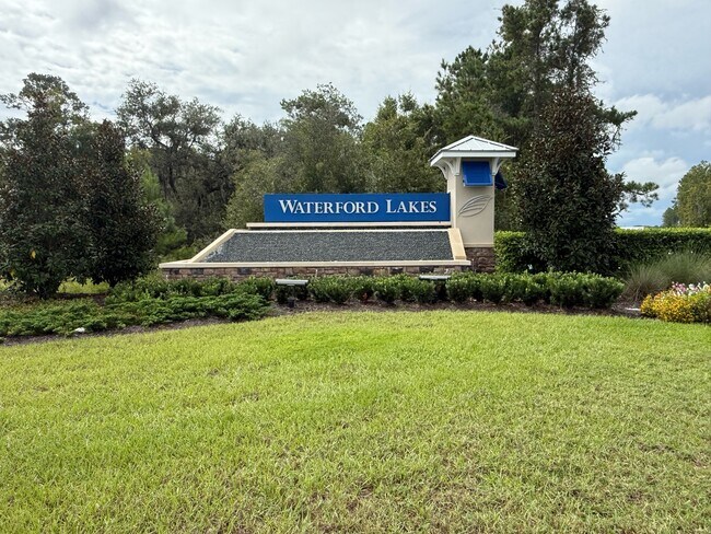 Building Photo - 48 Java Ln