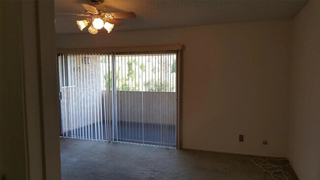 Building Photo - Available Now is a Condo style Townhouse i...