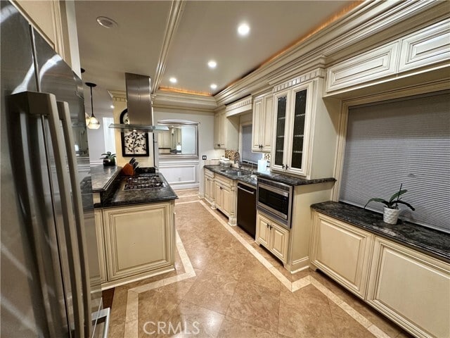 Building Photo - 323 S Astell Ave