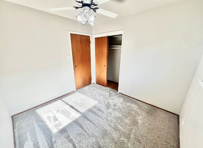 Building Photo - Prime San Jose Home with great backyard!