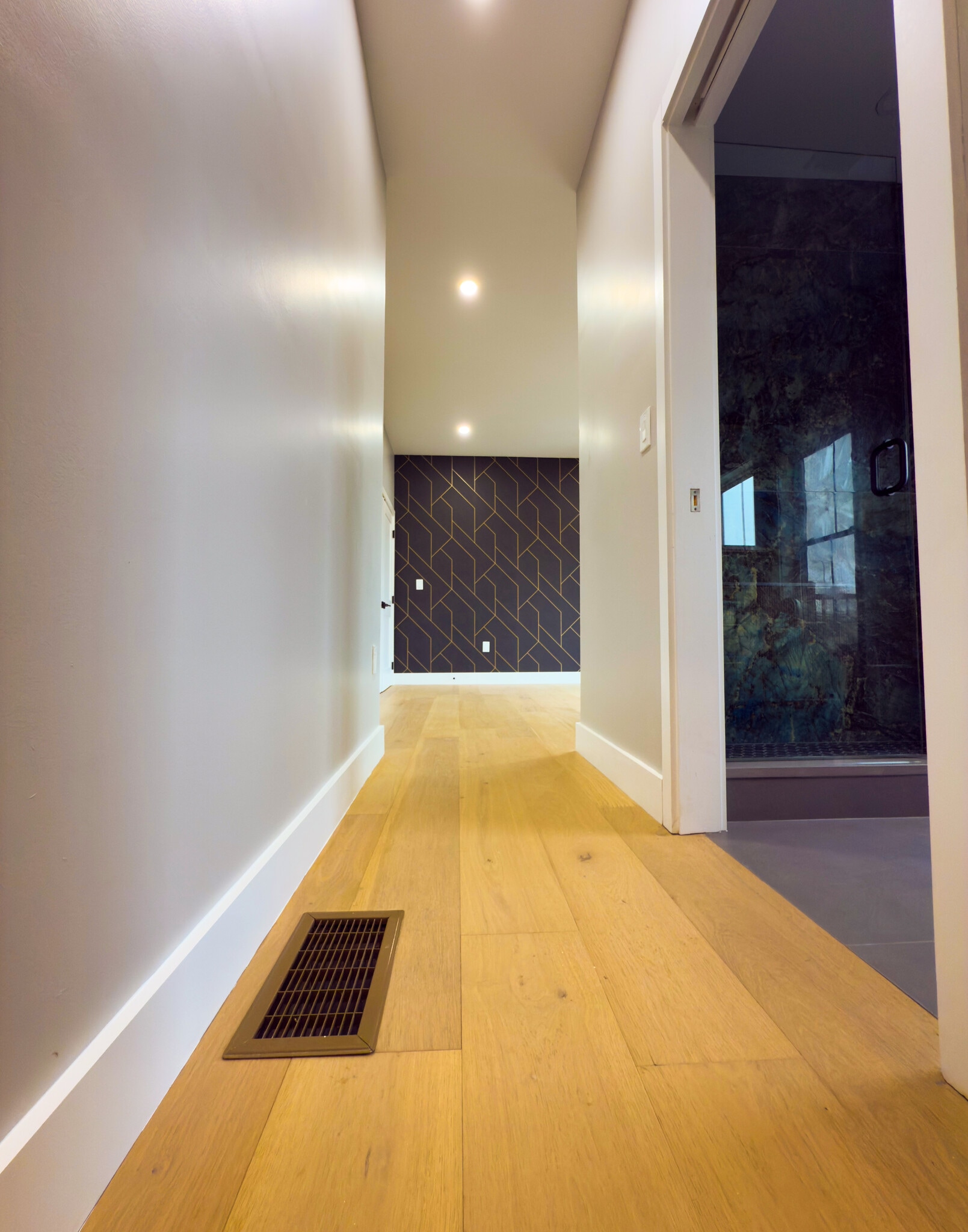 Master Bedroom - Second Floor - 19 High St