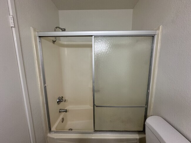 Building Photo - 12635 Franklin Ct