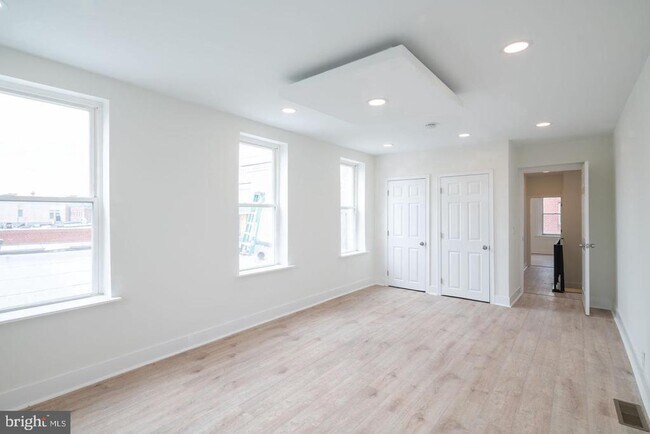 Building Photo - 1606 Wharton St