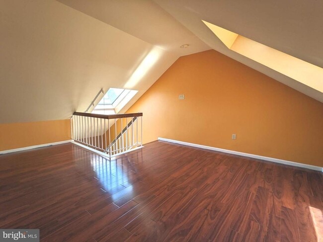 Building Photo - 3 Kaylin Corner