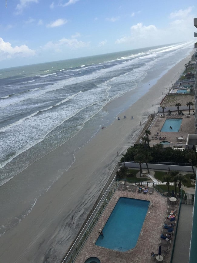 Building Photo - 2055 S Atlantic Ave