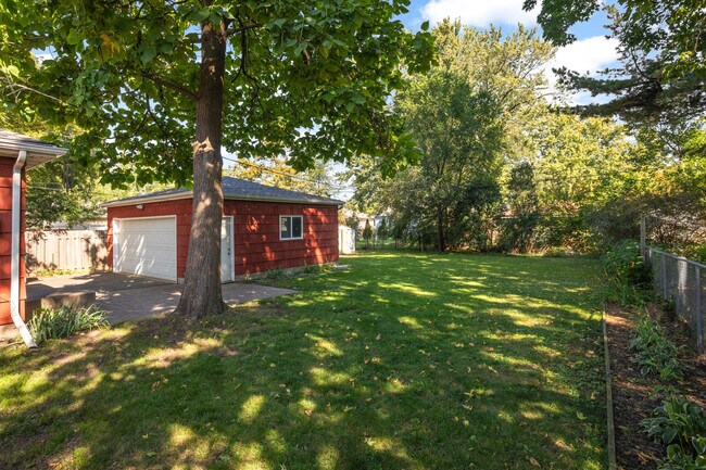 Building Photo - 1415 Nevada Ave