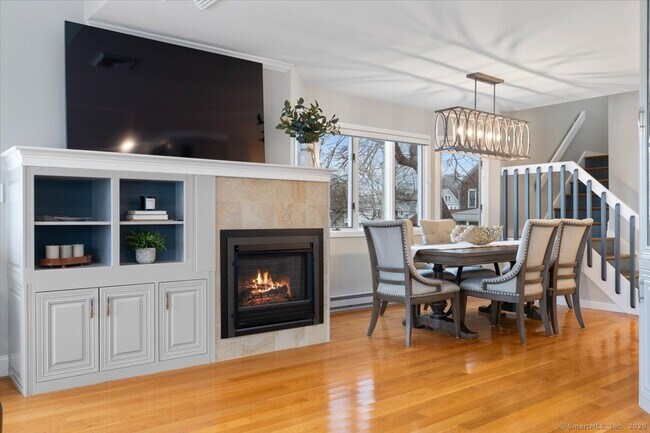 Building Photo - 146 Chittenden Field Ln
