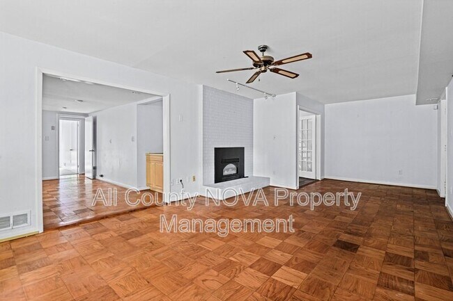 Building Photo - 8108 Timber Valley Ct