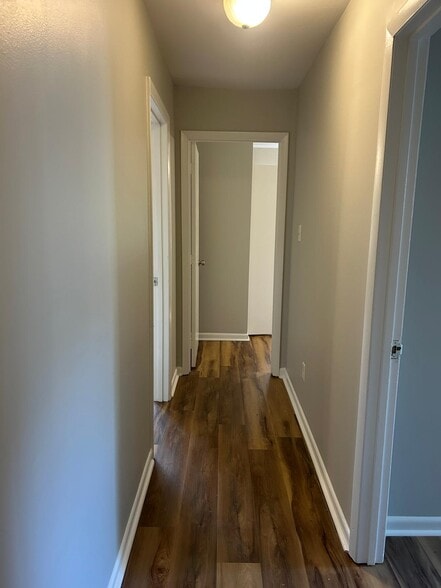 Building Photo - 4717 Walden Pond Dr