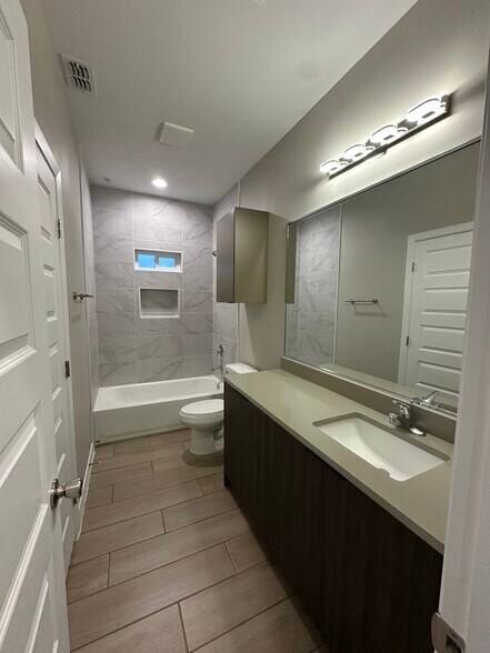 Building Photo - 3609 Arbe Dr