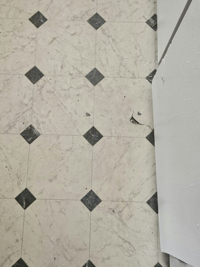 Building Photo - 1409 Mark Ave