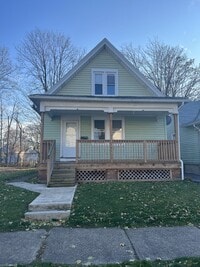 Building Photo - 367 Hawley St