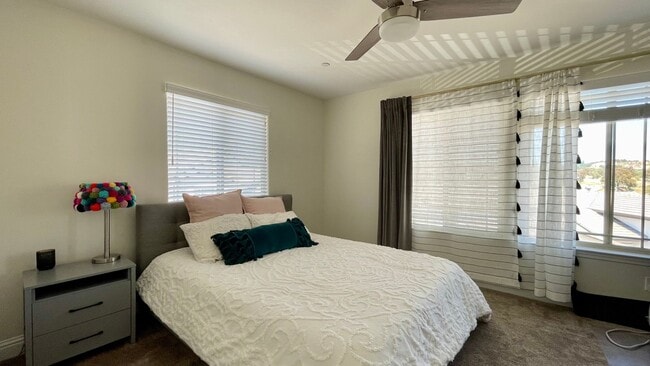 Building Photo - Luxury Townhouse in Arroyo Grande