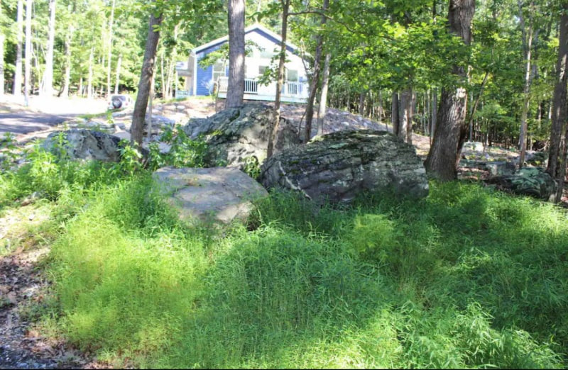 Building Photo - 86 Valley View Rd