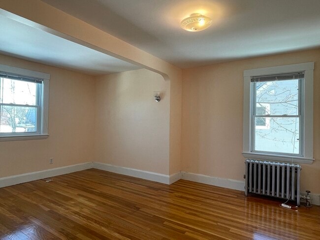 Building Photo - 139 Oakdale Rd