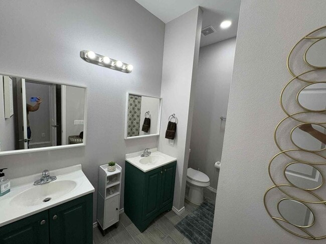 Building Photo - 2007 Cassandra St