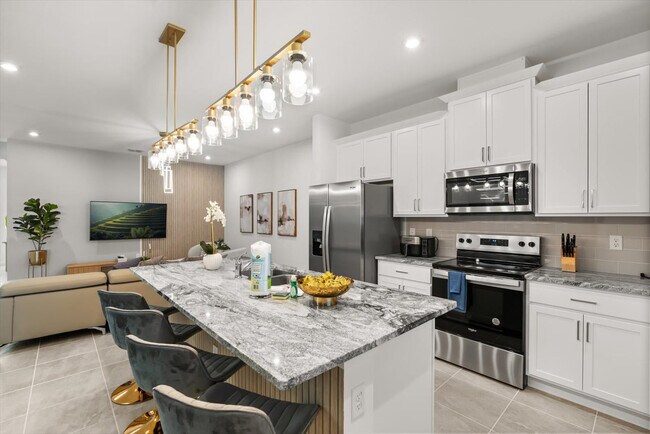 Building Photo - 2329 Distant Sun Trl