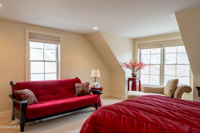 Building Photo - 164 High Rock Ave