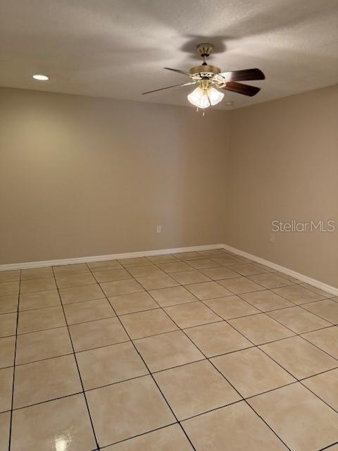 Building Photo - 558 Imperial Pl