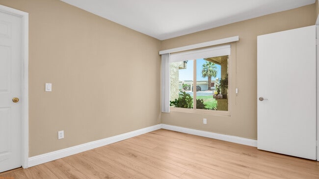 Building Photo - 41612 Aventine Ct