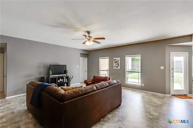Building Photo - 5102 Screaming Eagle Cir