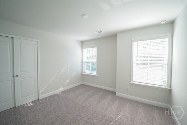 Building Photo - 112 MONTEREY Lp