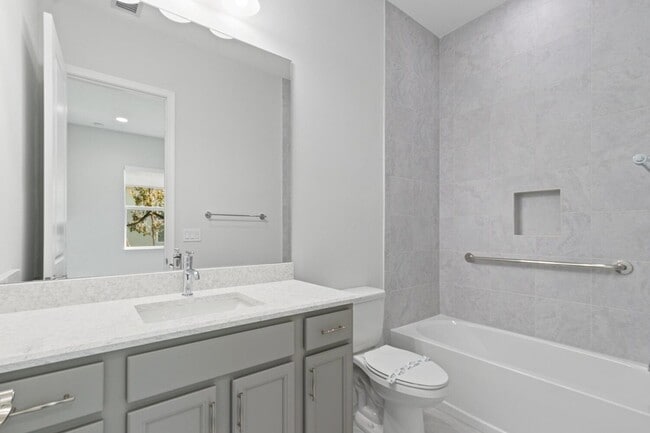 Building Photo - 5579 Liberty Ln