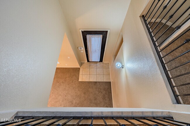 Building Photo - 14212 Otter Point Ct