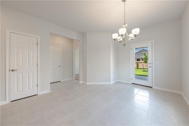 Building Photo - 705 Durness Dr