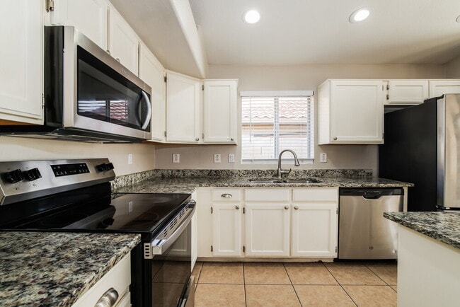 Building Photo - 6925 E Laguna Azul Ave