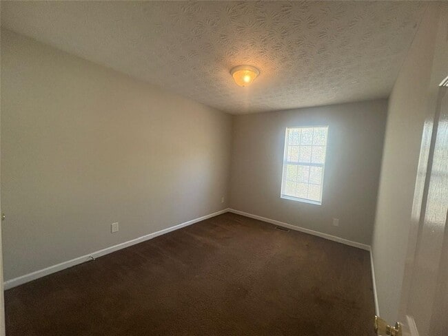 Building Photo - 5863 Strathmoor Manor Cir