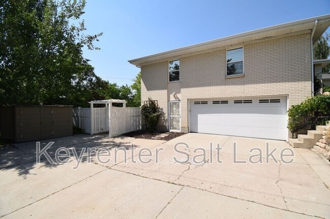 Building Photo - 4754 Idlewild Rd