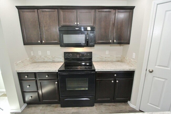 Building Photo - Beautiful Home in Meridian: Available Now!