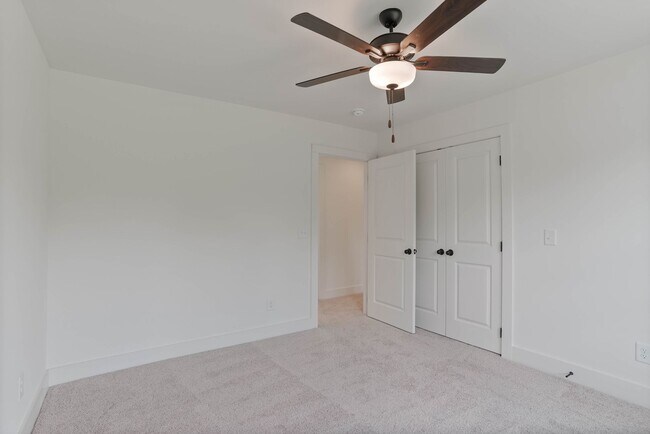 Building Photo - Designer Home zoned for Pike Road Schools!