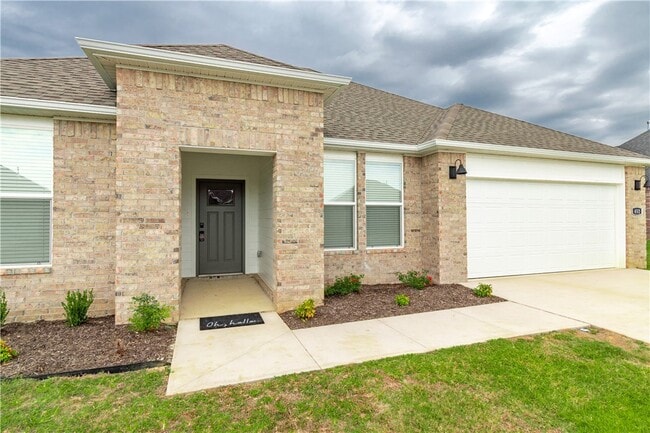 Building Photo - 452 W Gosling Isle