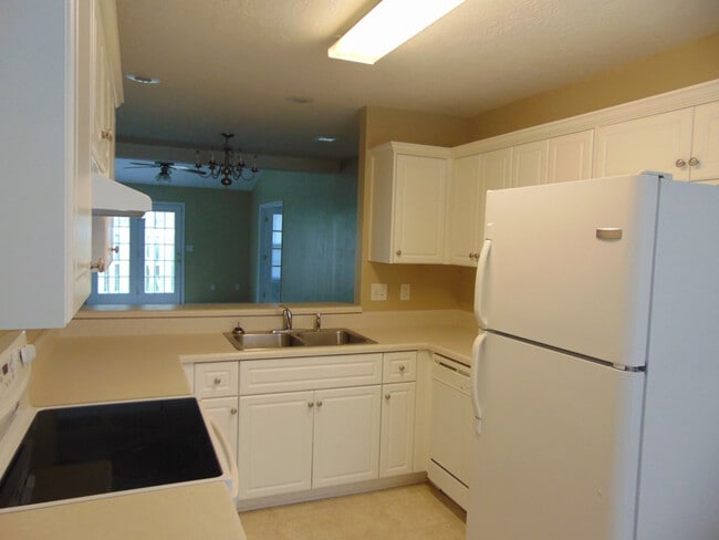 Building Photo - 1204 Bison Way