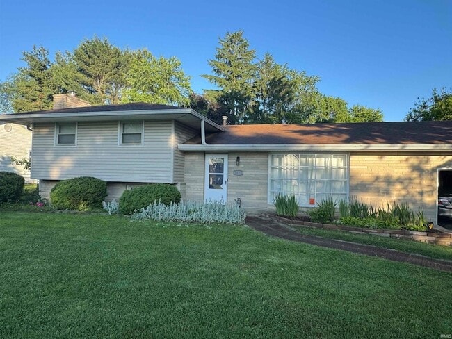 Primary Photo - 3512 S Bainbridge Dr
