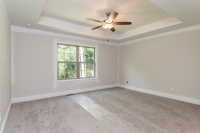 Building Photo - 1140 Orchard Dr