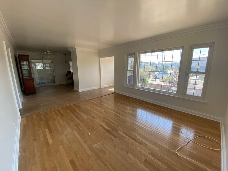 Spacious Bright Living Room - 3522 W 229th Pl