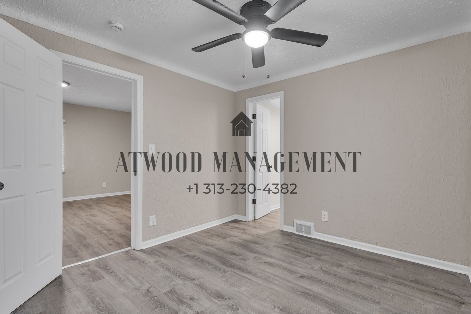 Building Photo - This beautifully updated 4-bedroom, 1-bath single-family home is ready for move-in!