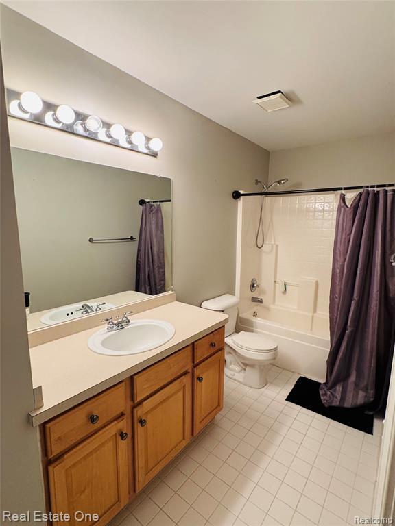 Building Photo - 2736 Barclay Way