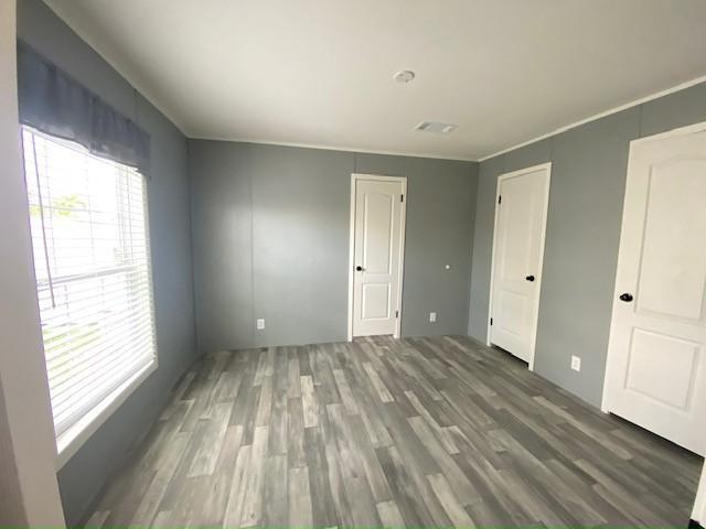 Building Photo - 127 Lone Pine Dr