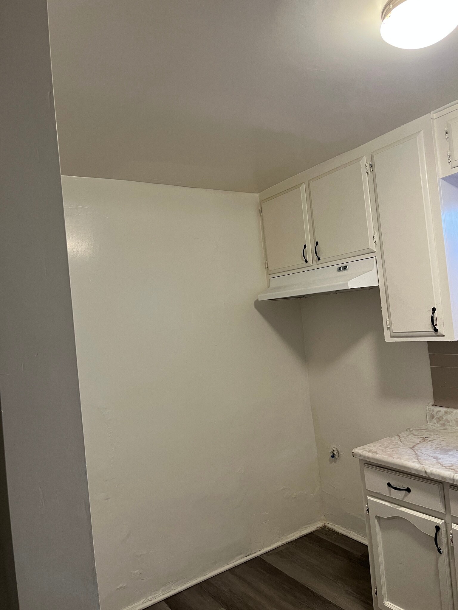 Building Photo - 928 S Ford Blvd