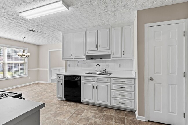 Building Photo - Coming Soon.....Gorgeous 3br 2bath home, beautiful front porch and spacious yard!!