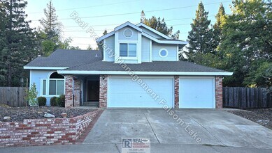 Building Photo - Coming Soon! Spacious 4 Bedroom Home Backing to Open Space in Folsom